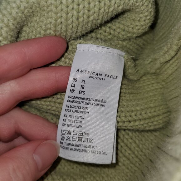 America Eagle Chunky Knit V-Neck Sage green Sweater Cropped XL - Picture 5 of 5